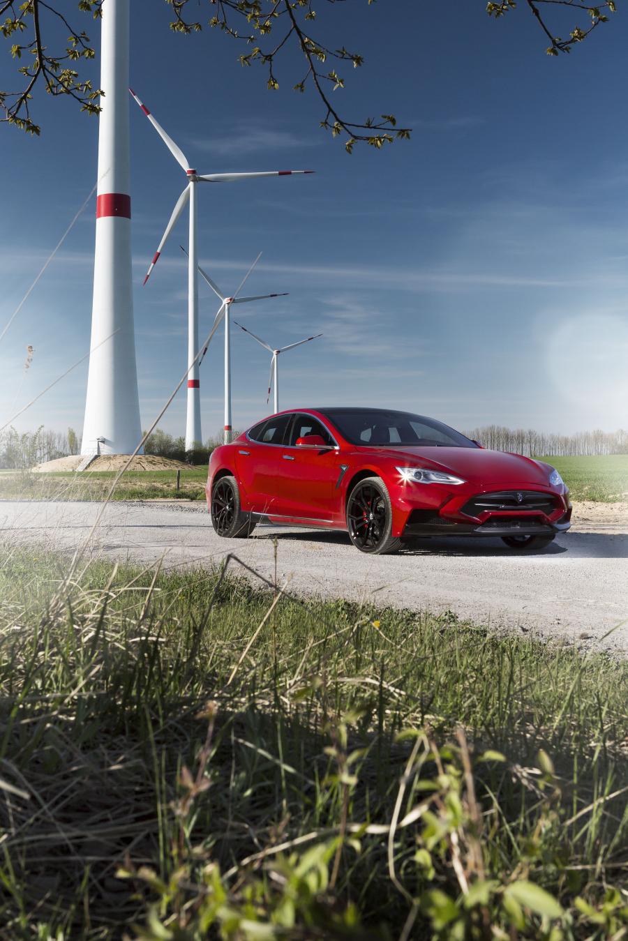  Tesla Model S P85D Elizabeta by Larte Design 2015 года  (фото 12 из 72)